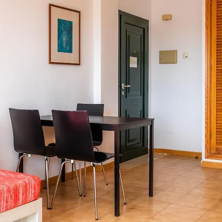 Holiday home Apto Con Terraza 102 *